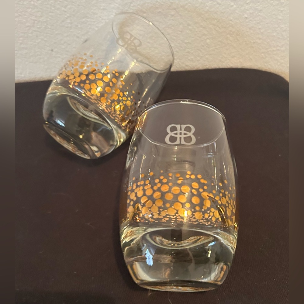 2 Bailey’s Irish Cream Confetti Gold Dot Rocks glasses.